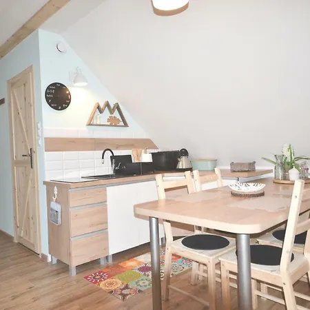 Golden Mountain Apartment