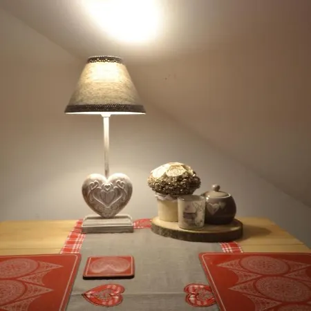 Golden Mountain Apartment